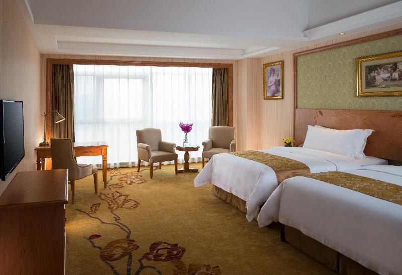 Vienna International Hotel Shenyang Railway Station Kültér fotó