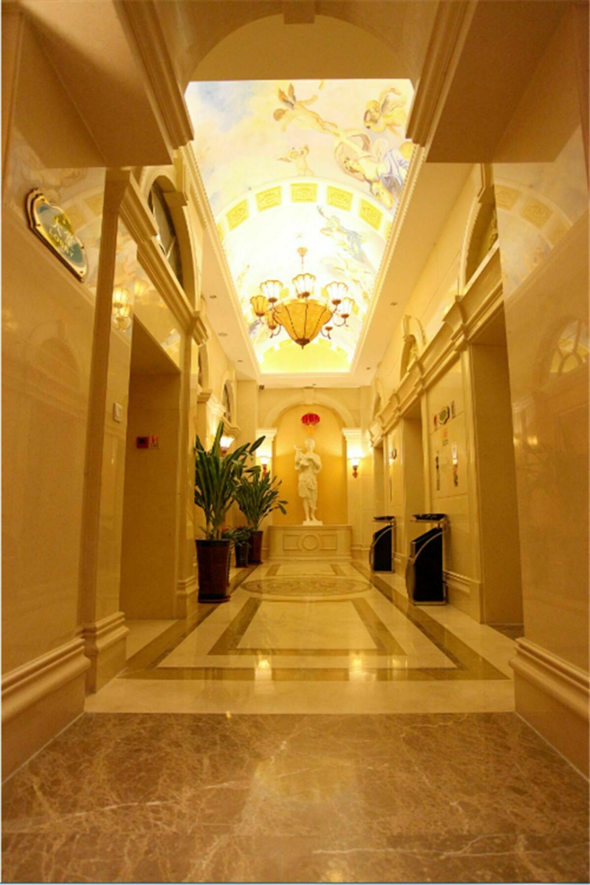 Vienna International Hotel Shenyang Railway Station Kültér fotó